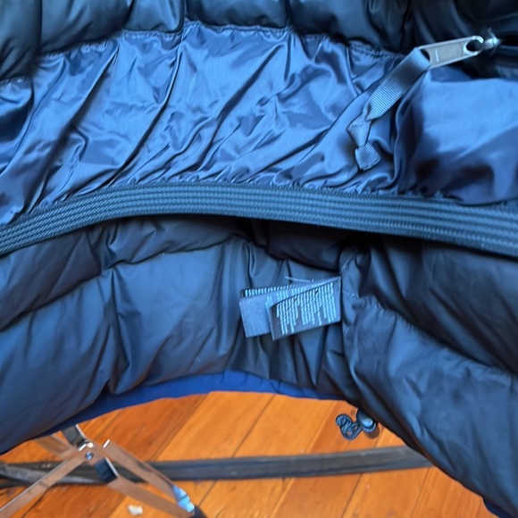 Used North Face Men’s Large Hyvent - Picture 13 of 16